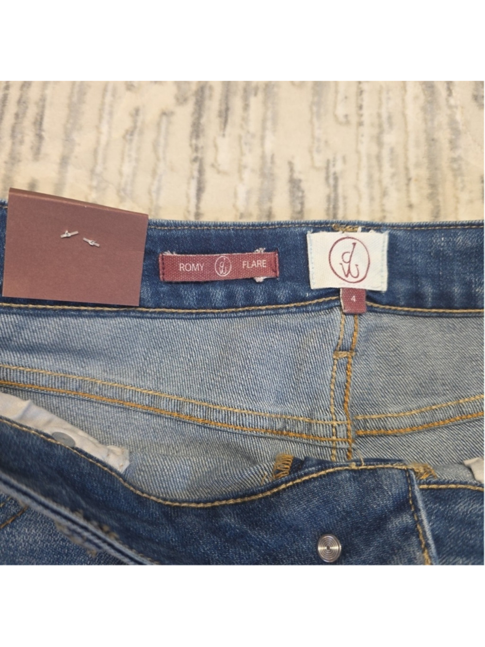 Driftwood Romy Flare Embroidered Jeans Women's Sz 4 & 8 NEW - Picture 4 of 11